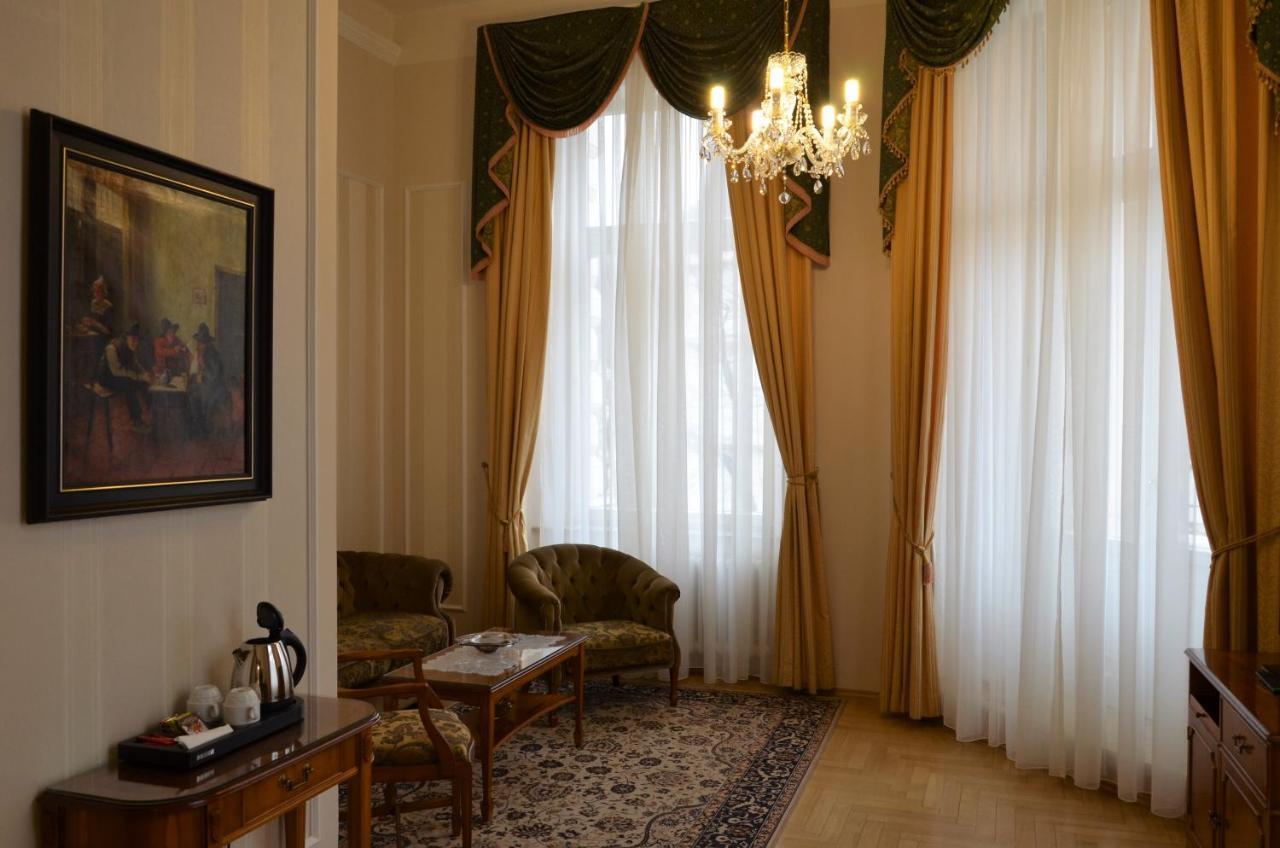 Bristol Palace Hotel 4*